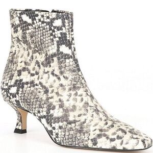 NWT Gianni Bini Palmero Snake Print Snip Toe Kitten Heel Booties, Size 8.5